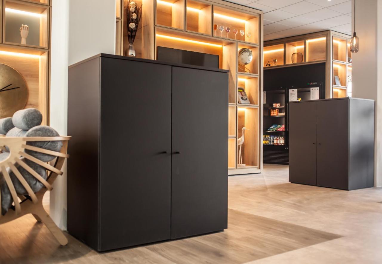 Ibis Budget Lugano Paradiso Esterno foto