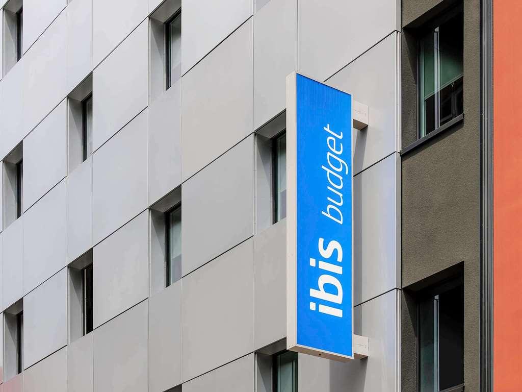 Ibis Budget Lugano Paradiso Esterno foto