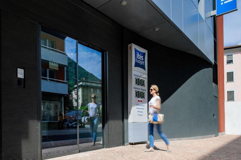 Ibis Budget Lugano Paradiso Esterno foto